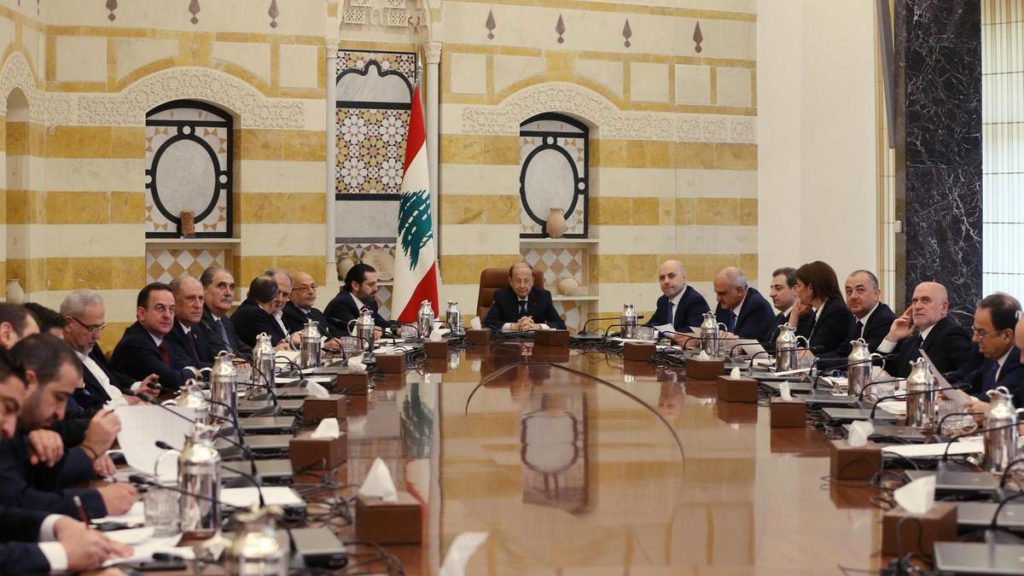 الرئيس ميشال عون في الاجتماع الأول للحكومة اللبنانية الجديدة في 2 فبراير. (The National)