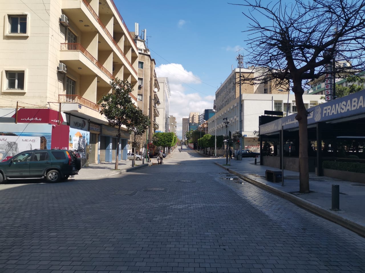 An empty Hamra Street during the COVID-19 lockdown in Lebanon (Photo: Tariq Keblaoui) | Health pandemic in Lebanon