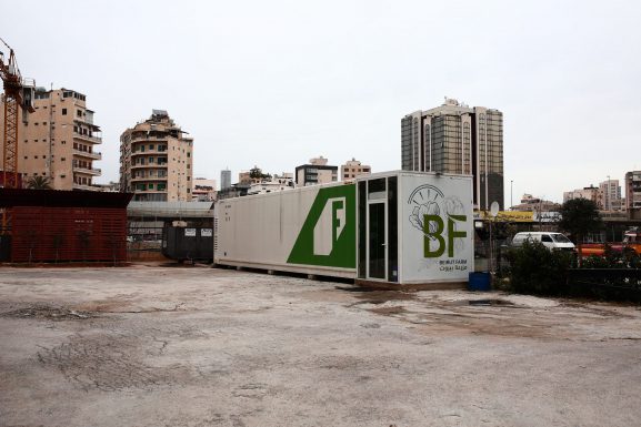 Image showing the Beirut Farms container in an empty parking lot in Furn El Chebbak